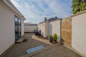 Photo 19- click for photo gallery